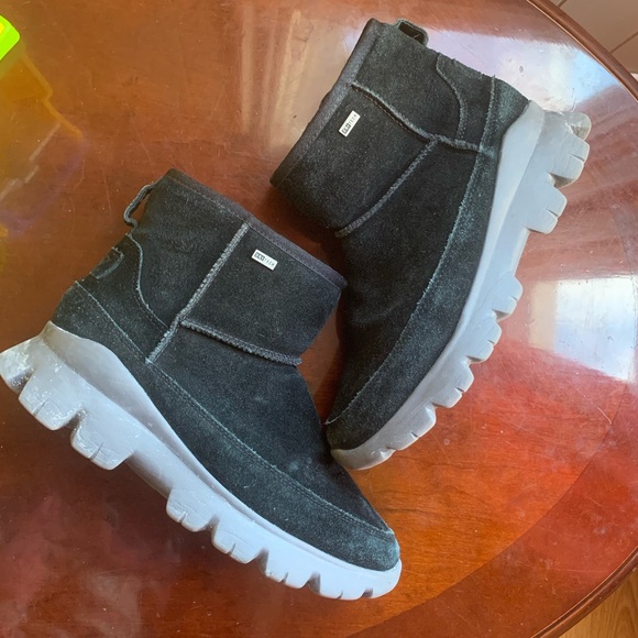 UGG Dry tech winter boots waterproof warm - Picture 3 of 9